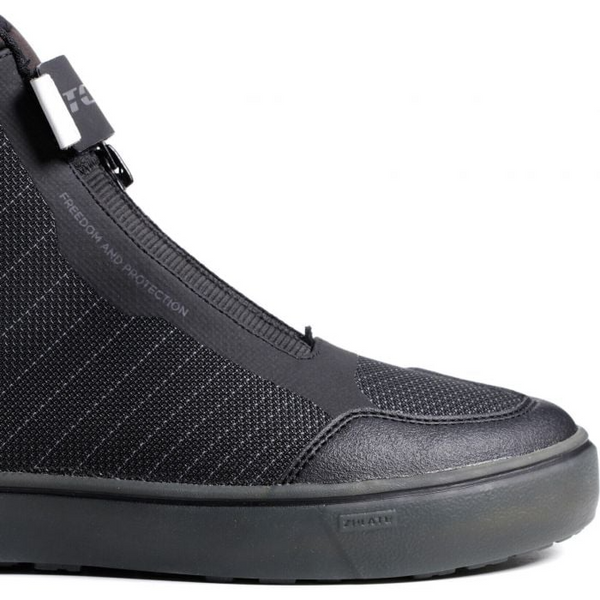 Ikasu 2WP Shoes Black (Size 10)
