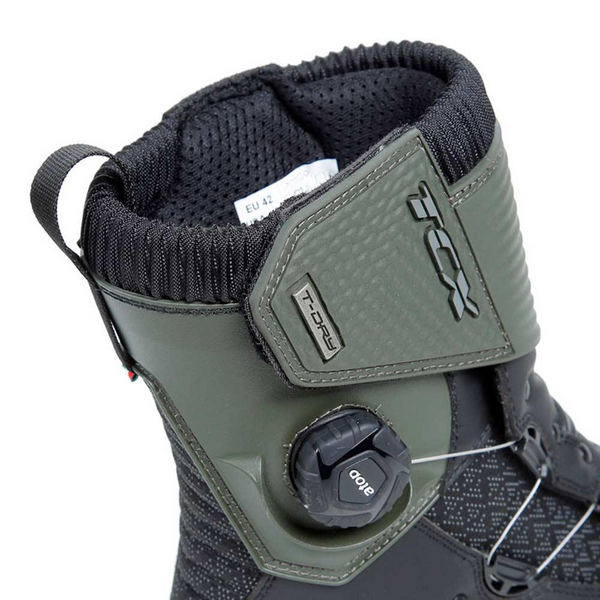 Infinity 3 Mid WP Boots Black/Green